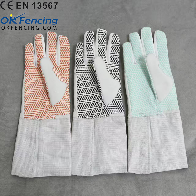 Gear Upgrade! OKFencing Sabre Washable Gloves Launch Grandly, Setting a New Benchmark for Fencing Protection